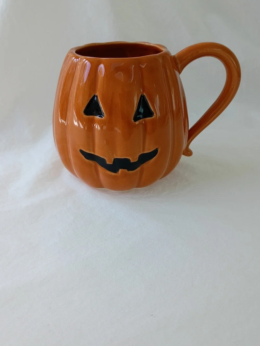 Pottery Barn Pumpkin Mug Halloween Jack O Lantern JOL Figural Orange 18 Oz